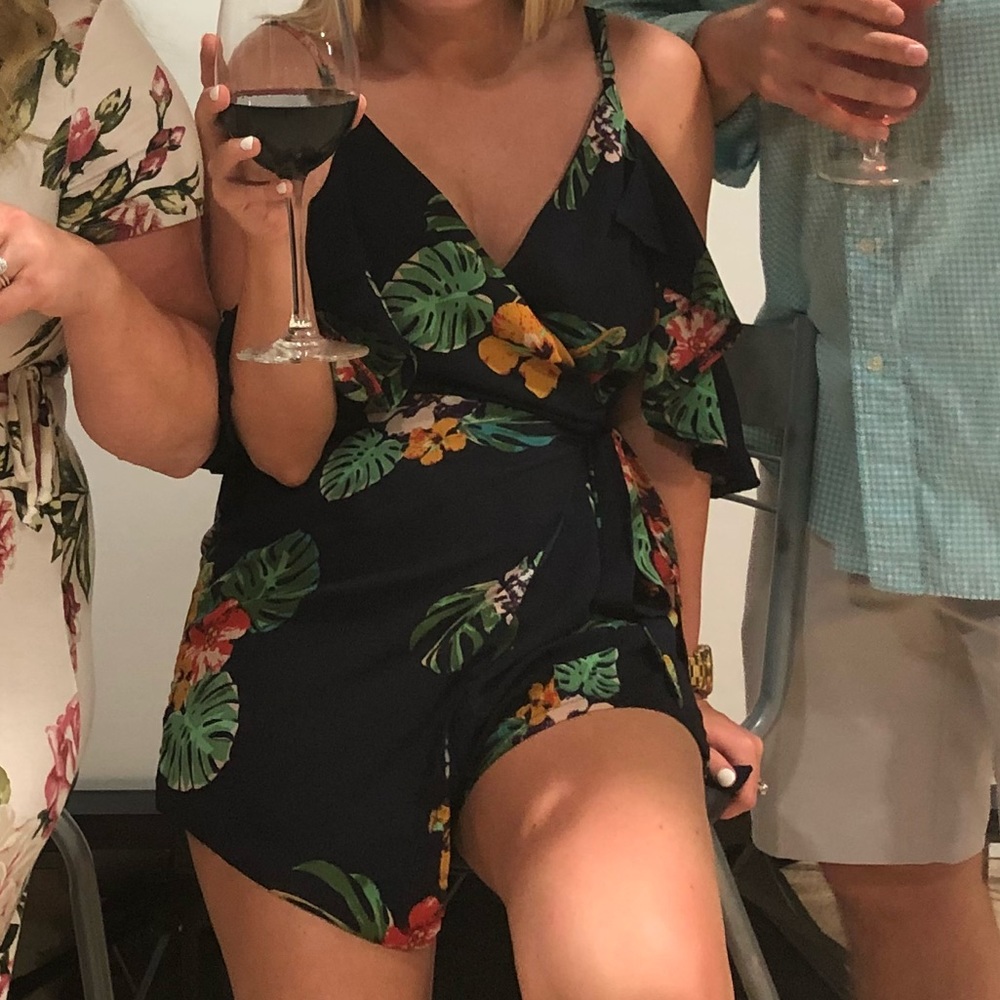 Floral, wrap romper (size medium, fits like a SMALL)